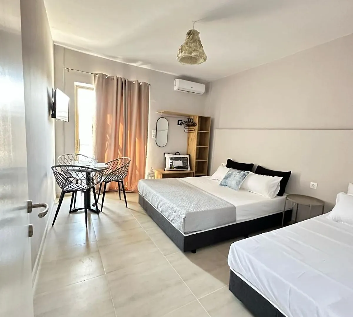 Room Nine 9 Beachfront Apartments Nea Kallikrateia Greece