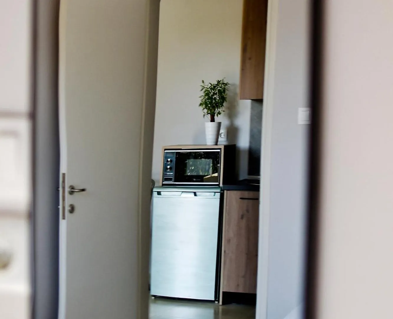 Room Nine 9 Beachfront Apartments Nea Kallikrateia